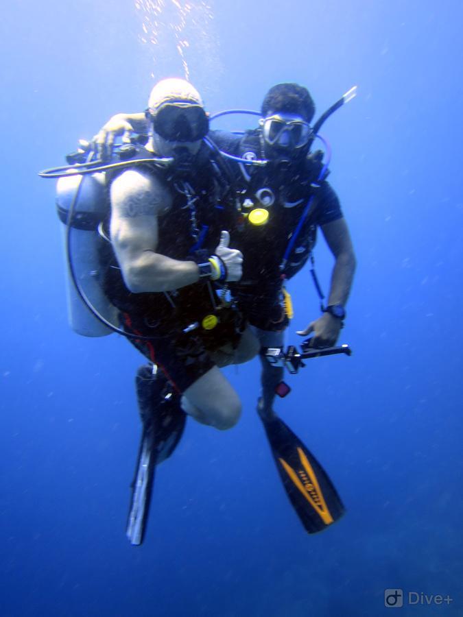 Shamar Guesthouse & Dive Maamigili Buitenkant foto
